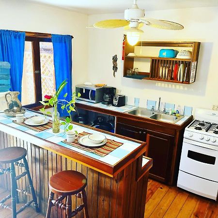 Seabreeze Inn West End Bagian luar foto