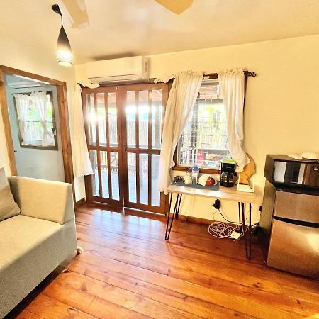 Seabreeze Inn West End Bagian luar foto