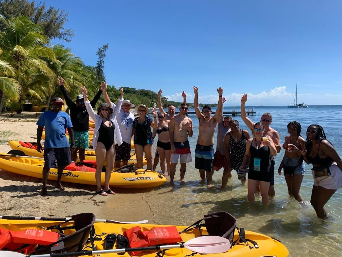Seabreeze Inn West End Bagian luar foto