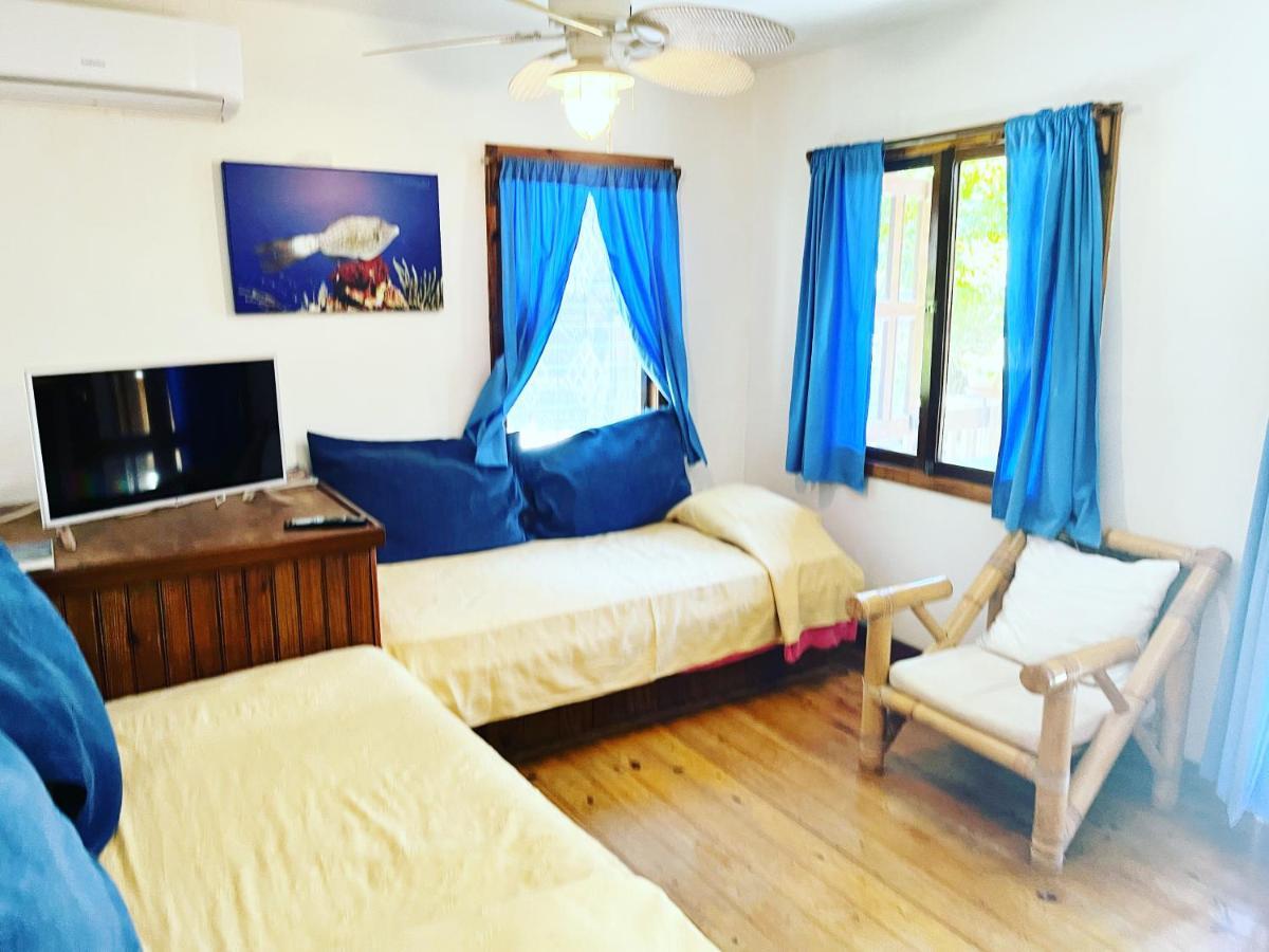 Seabreeze Inn West End Bagian luar foto