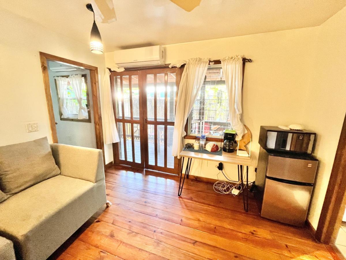 Seabreeze Inn West End Bagian luar foto
